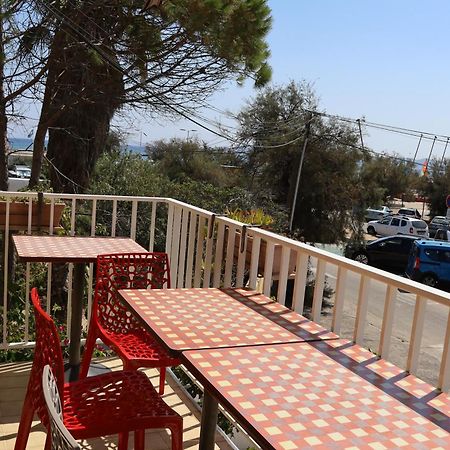 Appart Hyeres-Presqu'Ile De Giens-La Capte Kültér fotó